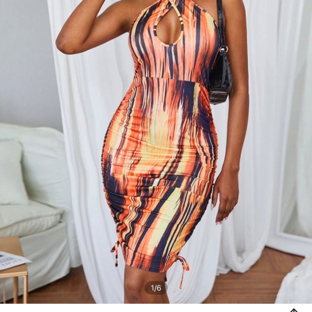 Colorblock drawstring side bodycon dress